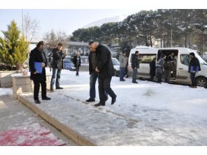 'İkiz Elma' Operasyonuyla Sahtecilik Ve Dolandırıcılık Şebekesi Çökertildi