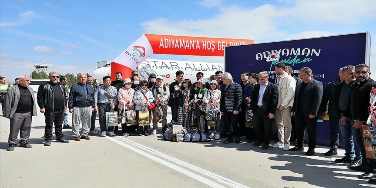 Depremin ardından Adıyaman'a ilk turist kafilesi Güney Kore'den geldi