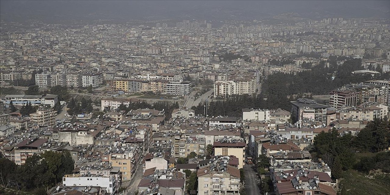 Hatay'da hasarsız ve az hasarlı binaların tamamına doğal gaz verildi