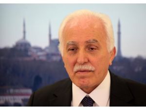 Kamalak: Hizmet, Devletin Yapamadığını Yapıyor