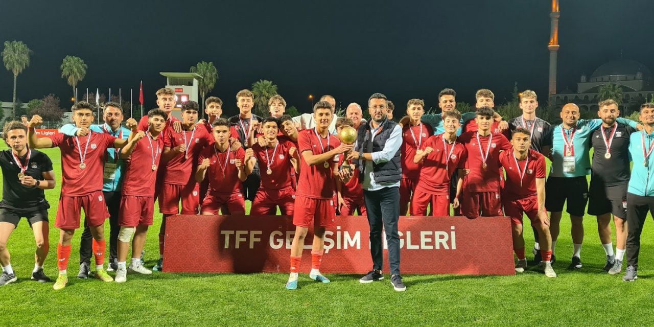 U17 Elit A’da Şampiyon Demir Grup Sivasspor oldu