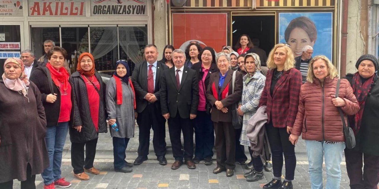 Osman Fedai Akşehir'de yoğun ilgi gördü