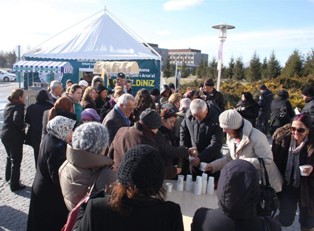 Karatay Belediyesi'nden salep ikramı