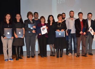 Selçuk iletişime 2 ödül