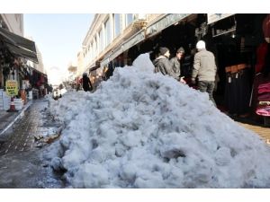 Midyat’ta Esnafın ’kar’ Tepkisi