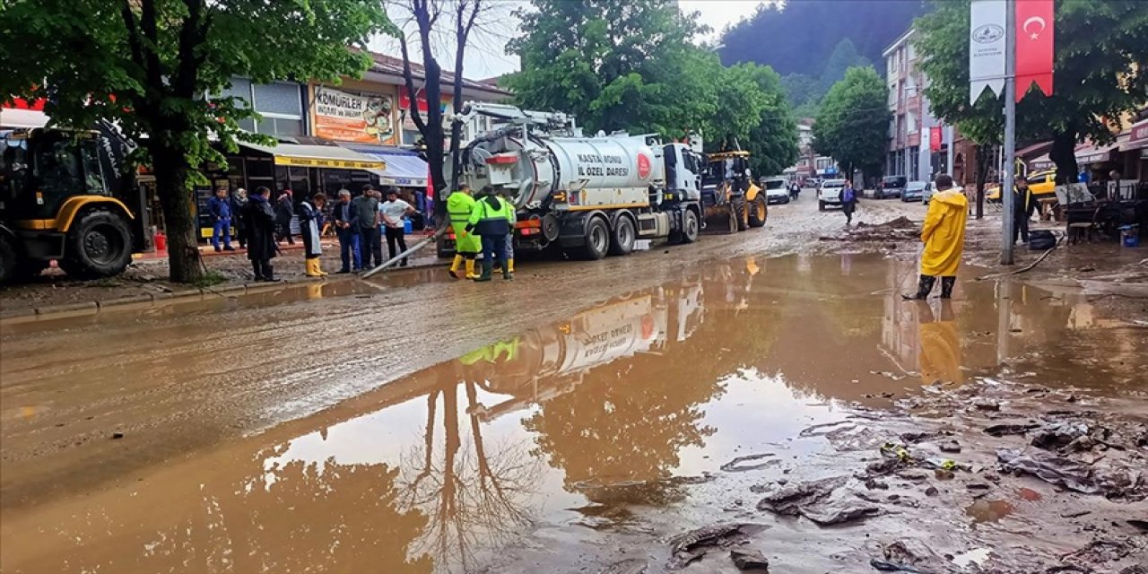 Karadeniz Bölgesi'ndeki selden etkilenen işletmelere KOSGEB'den 300 bin liralık acil destek kredisi