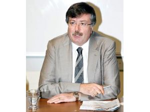 Birincilikle Mezun Olduğu Gediz’de Hocalık Kürsüsüne Geçti