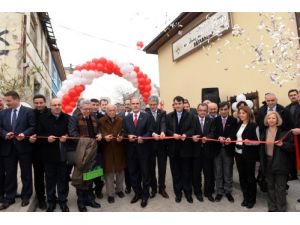 Kentlerin Sağlık Göstergeleri Haritalarla Kitaplaştırıldı