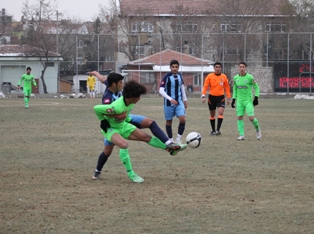 A2 Adana’yı tek golle geçti