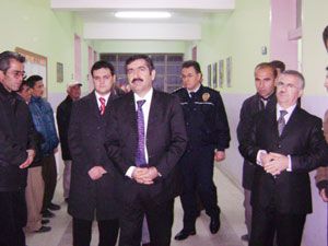 Vali Doğan, Çakıllar’da incelemelerde bulundu