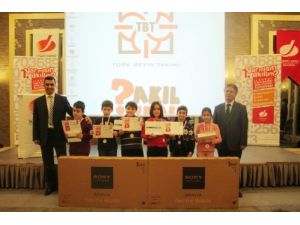 Zekâ Oyunları Yarışmasında 6 Madalyanın 4’ünü Coşkun Koleji Aldı