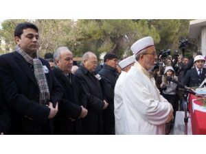 Eski Dyp Milletvekili Mehmet Gözlükaya Toprağa Verildi