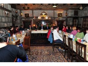 Rus Ve Ukraynalı Gazeteciler Erzurum’u Görmeye Geldi