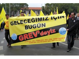 Muğla'da Kamu Çalışanları Bir Günlük İş Bıraktı