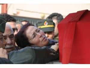 Şehit Pilot Emre Acar Söke'de Toprağa Verildi