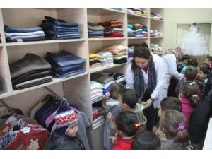 'Hayır Çarşısı' Yüz Güldürüyor