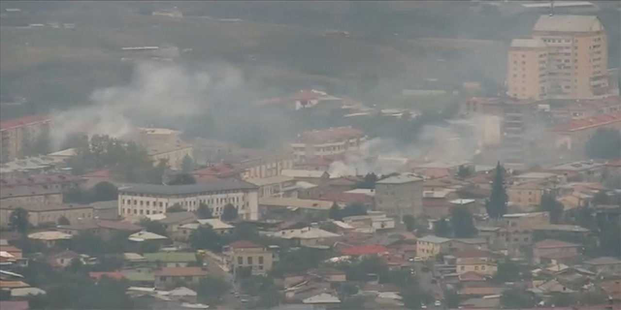 Azerbaycan: Hankendi şehrinde kasıtlı yangınlar çıkarılıyor, arşivler imha ediliyor