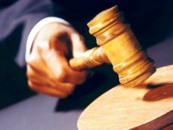 Yolsuzluk operasyonunda 8 kişi tutuklandı