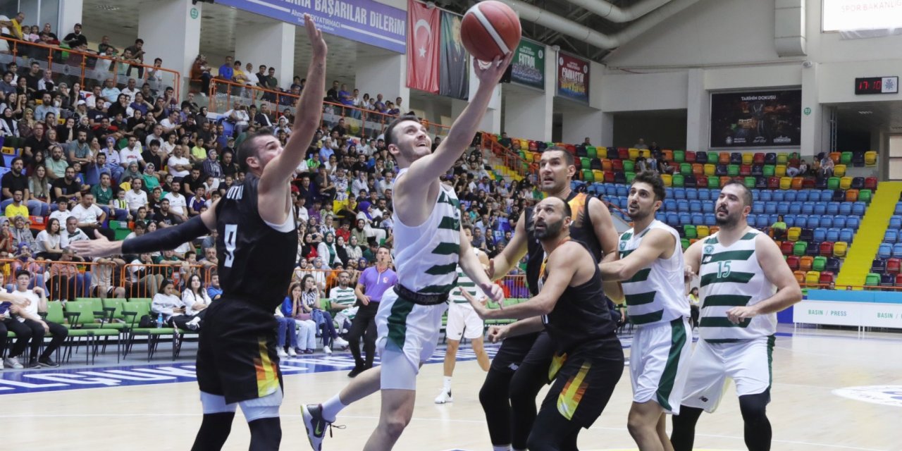 Konyaspor Basketbol ilk yenilgiyi evinde aldı