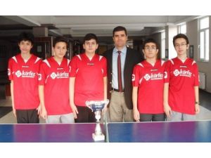 Özel Yesevi Lisesi Masa Tenisinde Aydın Şampiyonu Oldu