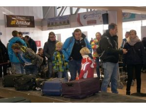 Palandöken'e Sezonun İlk Turist Kafilesi Geldi