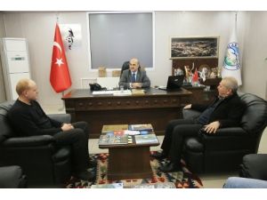 Rifat Yıldırım: Şehrimiz Kendini Aşarak İlerliyor