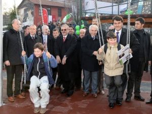 Hamzabey Çocuk Parkı Açıldı
