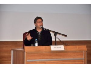 Asım Yıldırım’ı Üniversite Öğrencileri Ağlattı