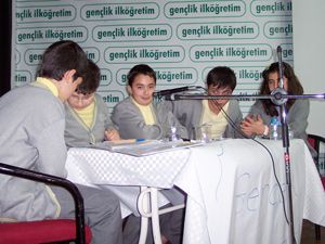 Özel Gençlik’te münazara heyecanı