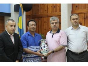 Palau Devlet Başkanı: Türkçe Olimpiyatlarına Biz De Katılmak İstiyoruz