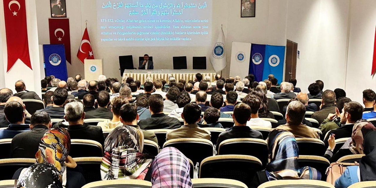 Seydişehir'de "Milli mücadelede din adamları" konferansı yapıldı