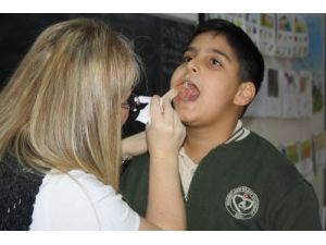 Rize’de Öğrencilere Diş Taraması Yapılıyor