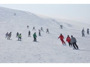 Muş Kayak Merkezi Hizmete Açıldı