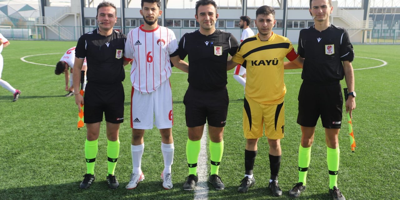 Üniversiteler Bölgesel Lig Futbol Müsabakaları Konya’da başladı