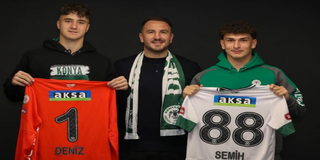 Konyaspor genç futbolcusu ile profesyonel sözleşme imzaladı