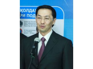 Kazakistan'da Bakan Yardımcısı Rüşvetten Gözaltına Alındı