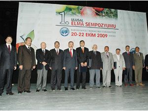 Elma sempozyumu başladı