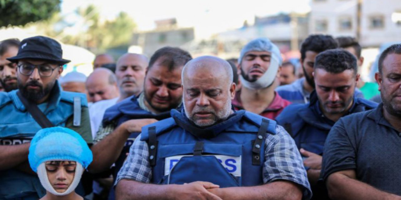 İsrail Gazze'de gazetecileri taşıyan aracı vurdu, 2 gazeteciyi öldürdü