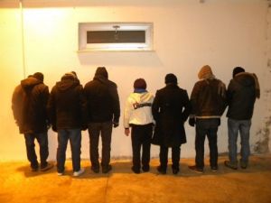 Kumaş Yüklü Tır’dan Suriyeli Kaçaklar Çıktı