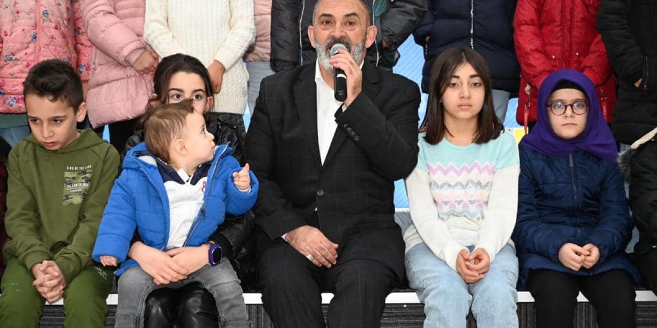 Seydişehir'de Dursun Ali Erzincanlı ile "En sevgiliye şiir dinletisi" gerçekleştirildi