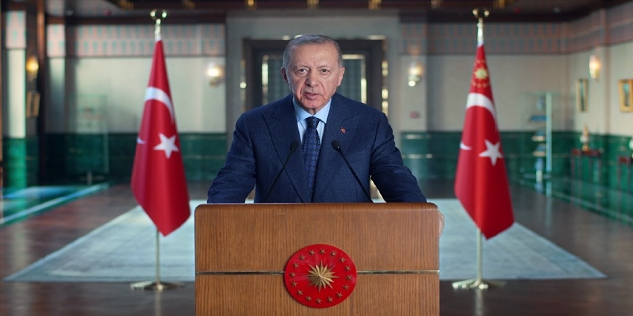 Cumhurbaşkanı Erdoğan: THY yaklaşık 16 milyar dolarlık hizmet ihracatıyla bu alandaki liderliğini perçinlemiştir