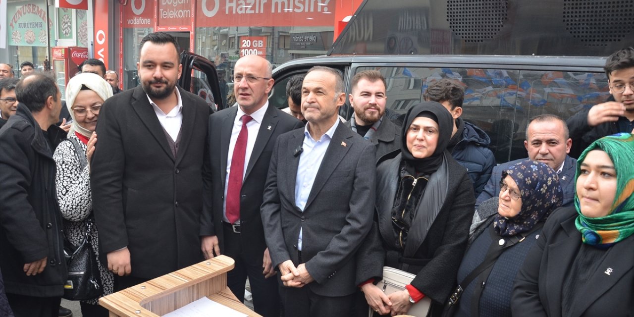 AK Parti Karaman Belediye Başkan adayı Akgün, kentte coşkuyla karşılandı