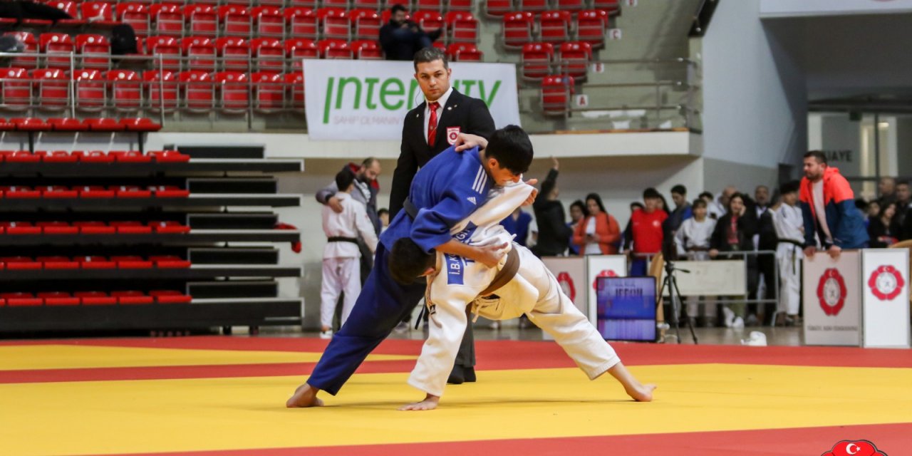 Türkiye Judo Şampiyonası Konya’da yapıldı