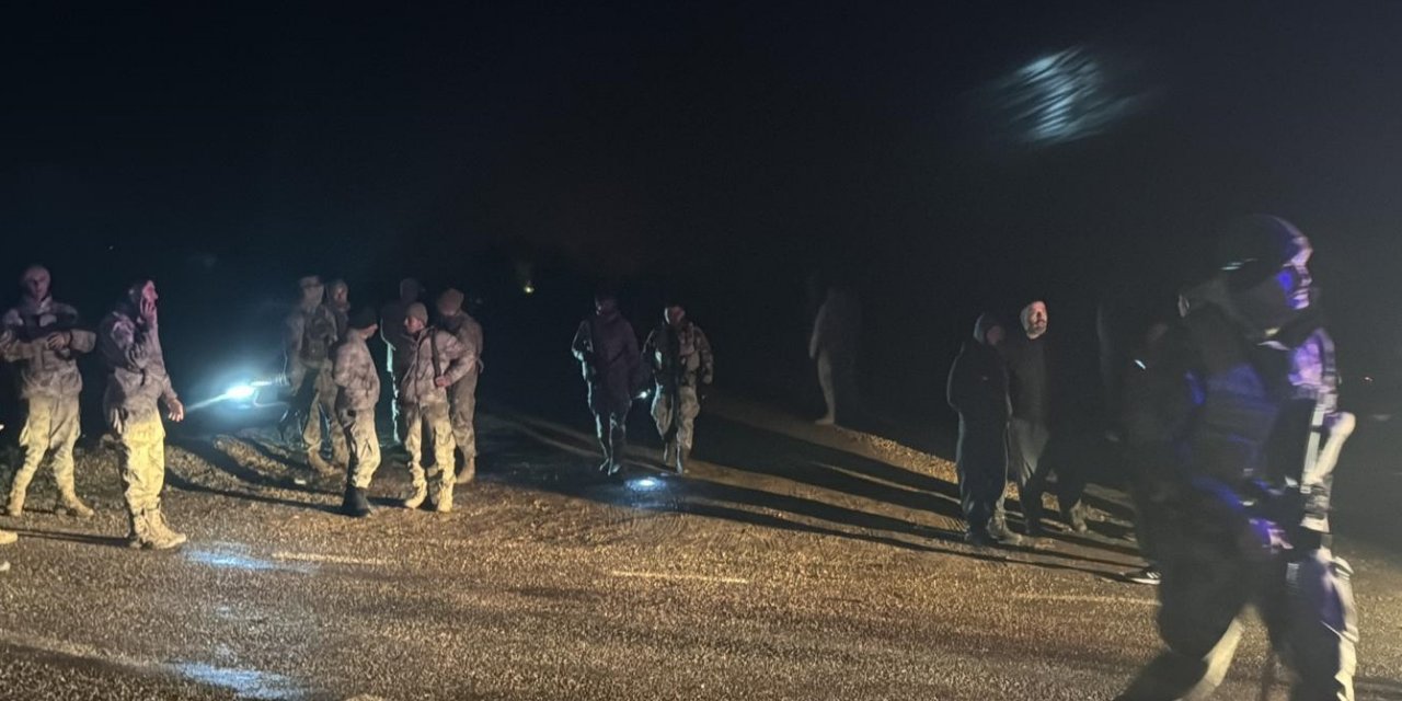 Gaziantep'te polis uçağı düştü iki polis şehit oldu