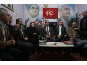 Chp Erzurum Büyükşehir Ve İlçe Belediye Başkan Adaylarını Tanıttı