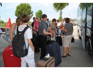 Aro, Kaçak Ve Belgesiz Turist Rehberi Denetimlerinde 183 Tutanak Tuttu