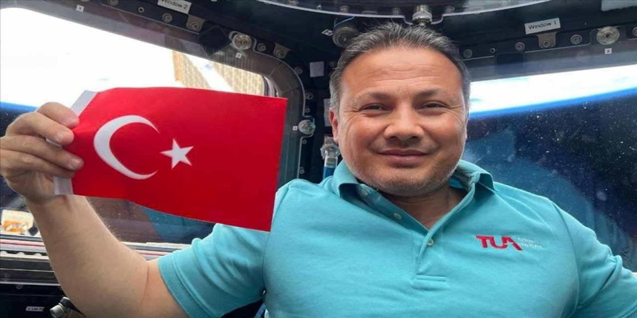Astronot Alper Gezeravcı, tarihe geçti