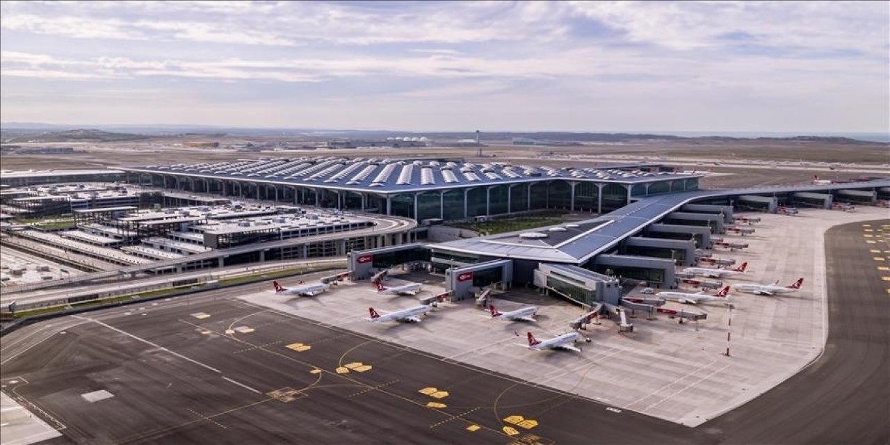 İstanbul Havalimanı'na 3 uçak aynı anda inip kalkabilecek