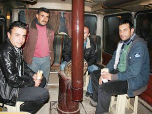 Bu da sobalı otobüste kokoreç keyfi