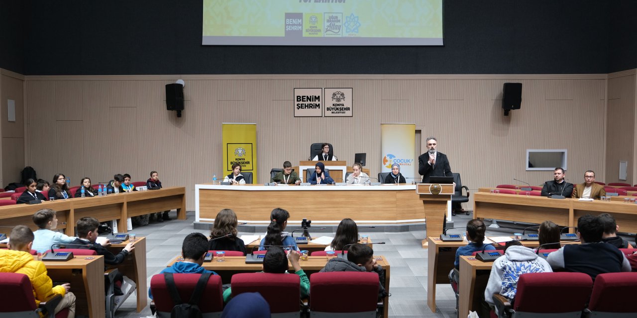 Konya Büyükşehir Çocuk Meclisi’nde proje yarışması tanıtım toplantısı yapıldı